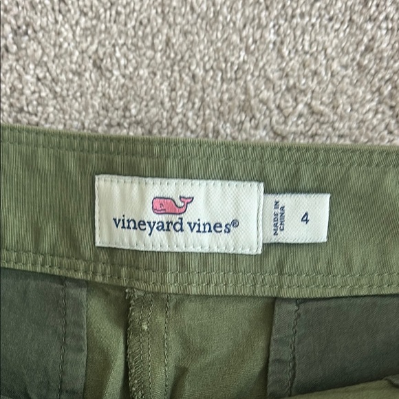 Vineyard Vines Green Skorts with Tie Belt - Picture 3 of 3